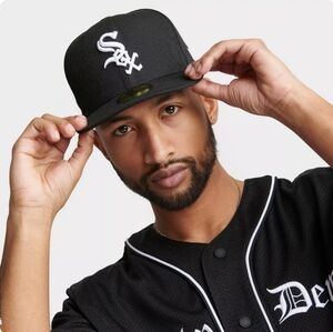 New Era White Sox Fitted Cap, sz 7 3/8